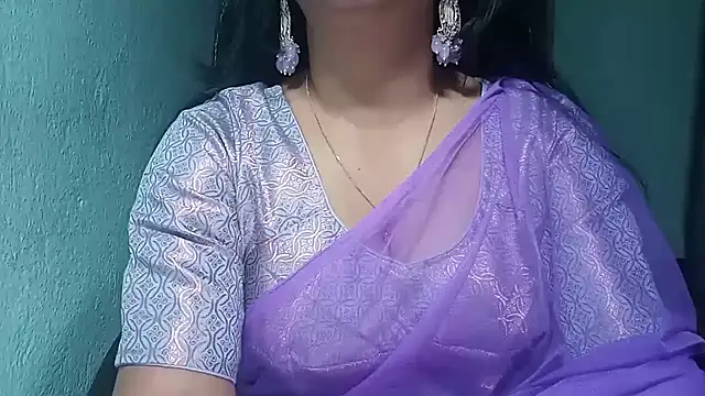 Snapshot of YourModhu chatting on 12-28-24, 06:08 YourModhu online show from 12-28-24, 06:08