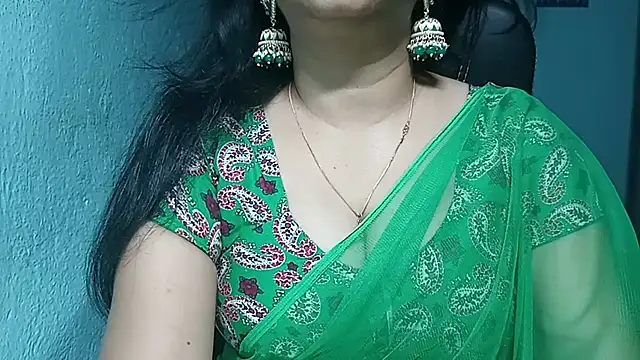 Snapshot of YourModhu chatting on 03-22-25, 06:14 YourModhu online show from 03-22-25, 06:14