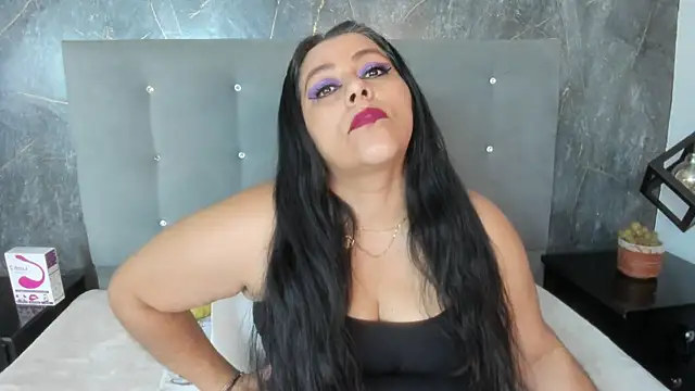 Snapshot of SexxyPamela chatting on 05-25-26, 07:20 SexxyPamela online show from 05-25-26, 07:20