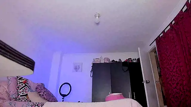 AlondraDiossa03 online show from 01-16-25, 08:57