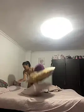 AlondraDiossa03 online show from 01-25-25, 08:42