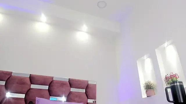 AlondraDiossa03 online show from 02-15-25, 11:03