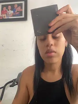 AlondraDiossa03 online show from 02-20-25, 05:51