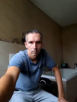 Geiler-boy313 online show from 10-25-25, 08:33