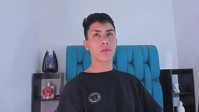 AlanNaughty online show from 01-06-25, 09:22