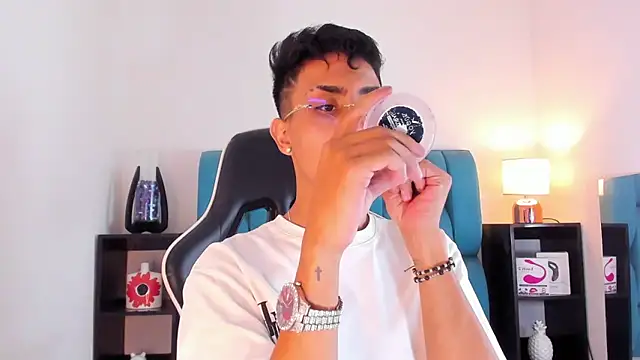 AlanNaughty online show from 01-24-25, 07:30