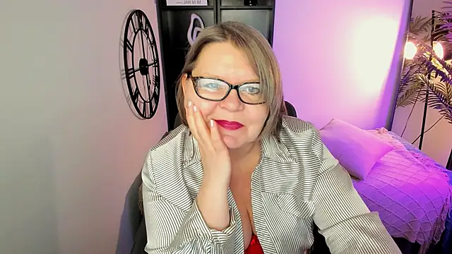 Shannonshine online show from 04-08-26, 01:22