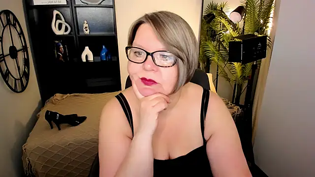 Shannonshine online show from 05-16-26, 08:00