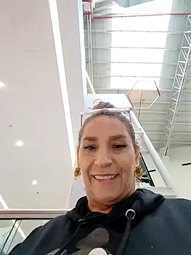 Lossexycacha online show from 10-21-25, 05:02