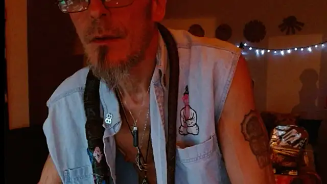 Snapshot of mycock2474u chatting on 02-20-25, 06:39 mycock2474u online show from 02-20-25, 06:39