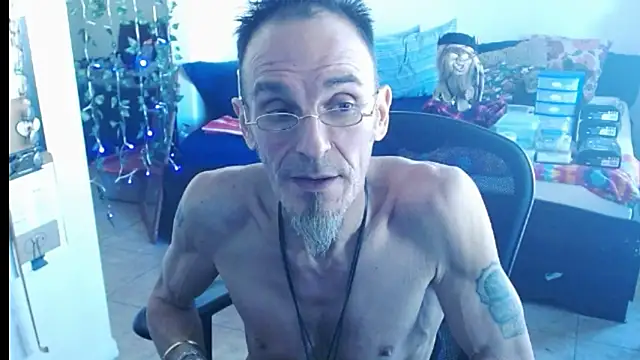 Snapshot of mycock2474u chatting on 02-26-25, 06:11 mycock2474u online show from 02-26-25, 06:11