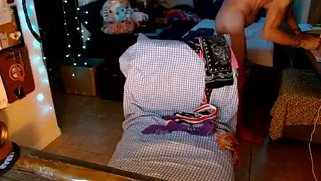 Snapshot of mycock2474u chatting on 09-24-25, 04:38 mycock2474u online show from 09-24-25, 04:38