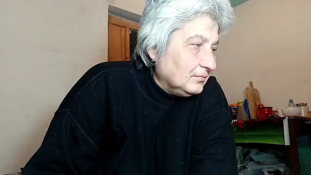 Snapshot of ExquisiteMature chatting on 02-06-25, 08:02 ExquisiteMature online show from 02-06-25, 08:02