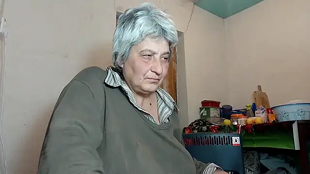 Snapshot of ExquisiteMature chatting on 02-07-25, 09:04 ExquisiteMature online show from 02-07-25, 09:04