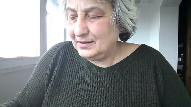 Snapshot of ExquisiteMature chatting on 03-31-26, 11:10 ExquisiteMature online show from 03-31-26, 11:10