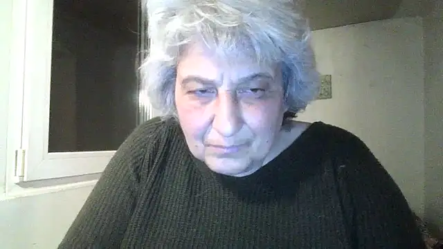 Snapshot of ExquisiteMature chatting on 04-05-26, 07:44 ExquisiteMature online show from 04-05-26, 07:44