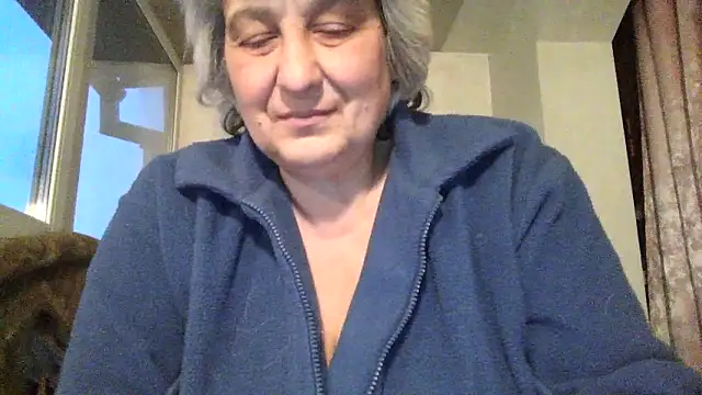 Snapshot of ExquisiteMature chatting on 04-10-26, 05:06 ExquisiteMature online show from 04-10-26, 05:06