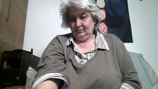 Snapshot of ExquisiteMature chatting on 04-16-26, 10:01 ExquisiteMature online show from 04-16-26, 10:01