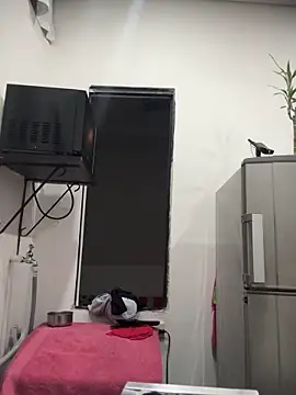 Snapshot of carolgaita chatting on 10-15-25, 10:04 carolgaita online show from 10-15-25, 10:04
