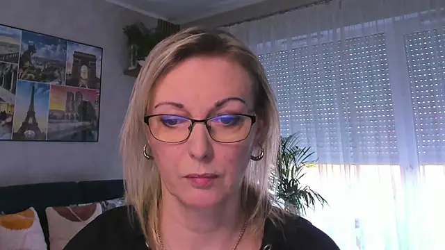 vanessa chat online show from 02-10-25, 02:26