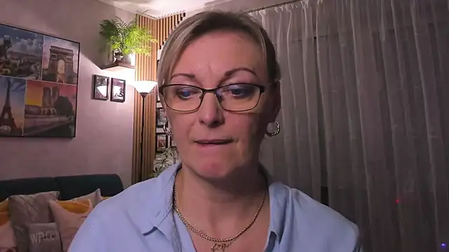 vanessa chat online show from 02-23-25, 08:22