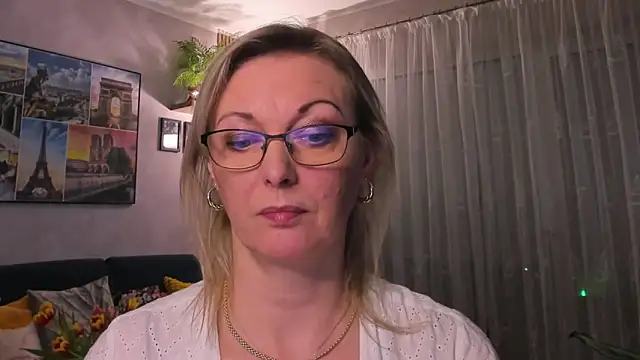 vanessa chat online show from 03-17-25, 05:49