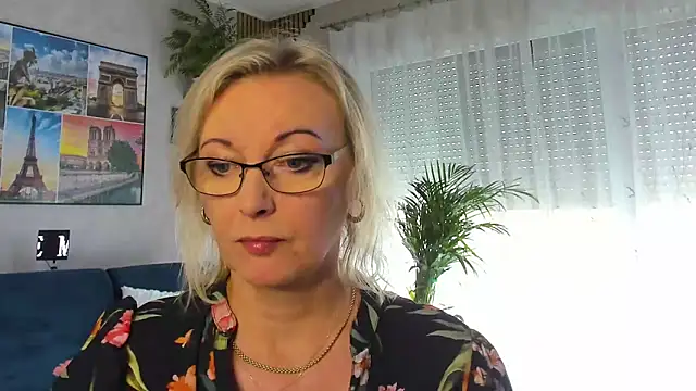 Snapshot of vanessa_chat chatting on 05-21-26, 01:18 vanessa chat online show from 05-21-26, 01:18