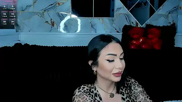Snapshot of mistress_meryem chatting on 02-04-25, 10:02 mistress meryem online show from 02-04-25, 10:02