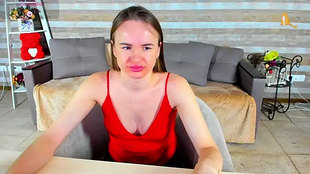 Snapshot of SusanSmit chatting on 11-26-25, 08:10 SusanSmit online show from 11-26-25, 08:10