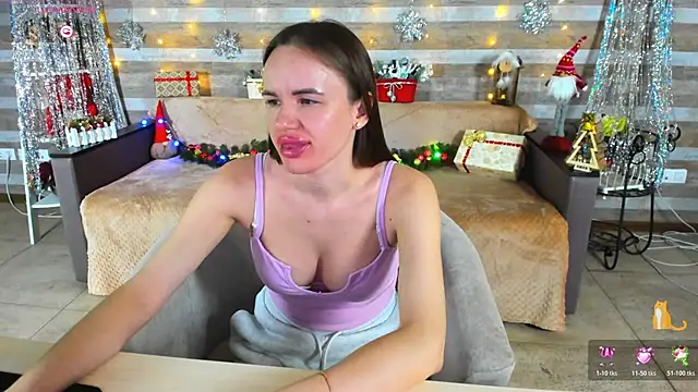 Snapshot of SusanSmit chatting on 11-29-25, 07:50 SusanSmit online show from 11-29-25, 07:50