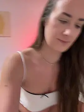 EllaMae online show from 01-12-25, 07:21