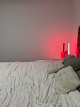 EllaMae online show from 09-21-25, 08:10