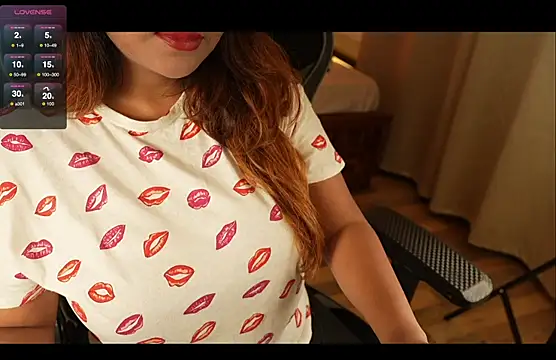 Snapshot of sneha_hussy chatting on 09-12-25, 06:52 sneha hussy online show from 09-12-25, 06:52