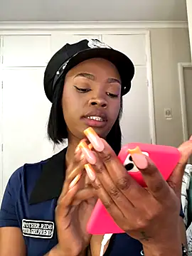 LuciousLips96 online show from 10-28-25, 09:46