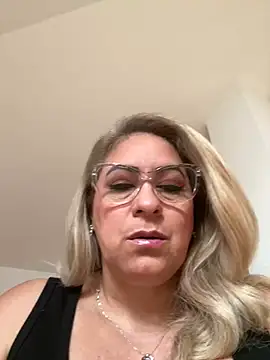 x elena x online show from 02-24-25, 09:00