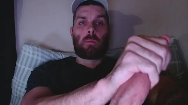 Snapshot of florida0217 chatting on 12-19-24, 05:18 florida0217 online show from 12-19-24, 05:18