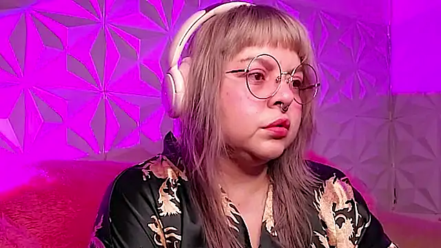 Satyn doll online show from 11-16-25, 10:37