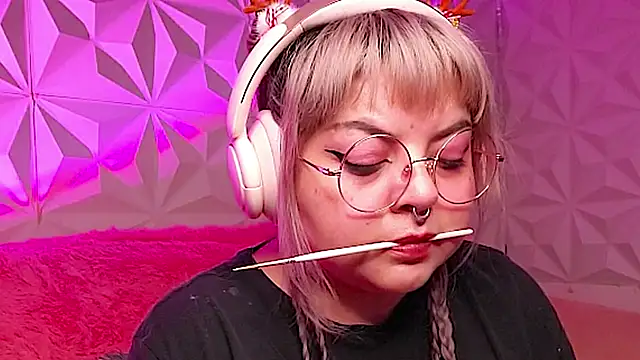 Satyn doll online show from 12-03-25, 12:18