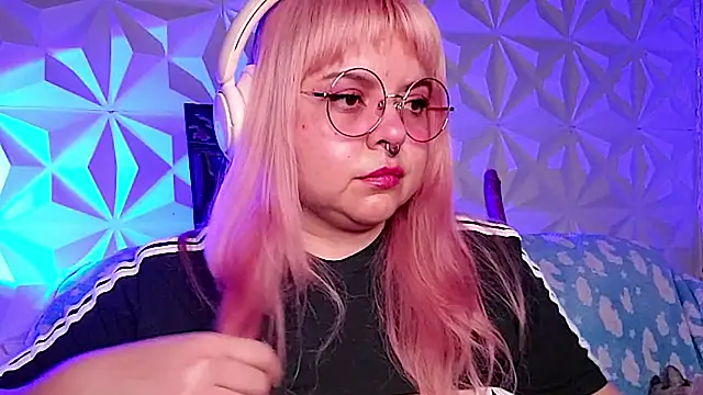 Satyn doll online show from 04-15-26, 12:06