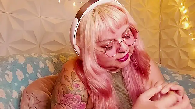 Satyn doll online show from 06-10-26, 11:35