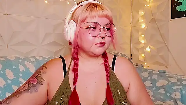 Satyn doll online show from 06-27-26, 11:21