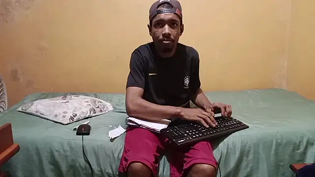 Snapshot of Setor_black chatting on 07-23-26, 01:52 Setor black online show from 07-23-26, 01:52