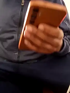 Snapshot of indianguy21 chatting on 12-20-24, 05:36 indianguy21 online show from 12-20-24, 05:36