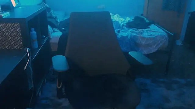 SexxxyLouis online show from 02-27-25, 08:42