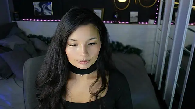 ErikaSoft online show from 12-21-25, 05:58