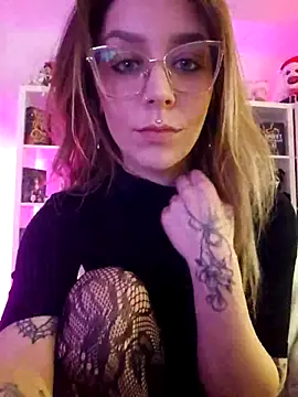 LilyOrion online show from 03-01-26, 01:51