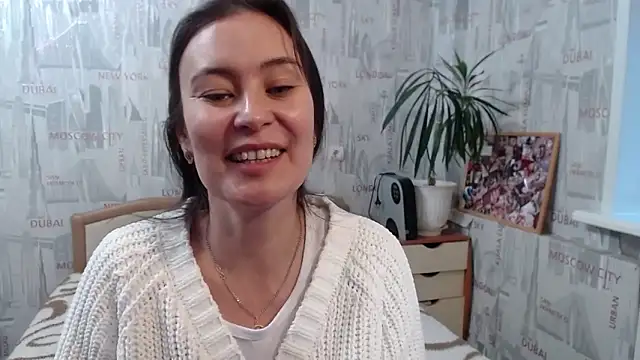 GinaQSoul online show from 09-11-25, 01:22