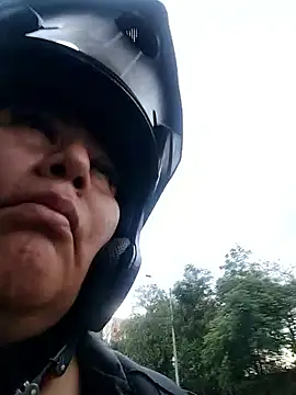 Brenda Berck  online show from 04-08-26, 09:59