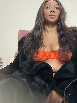 Snapshot of Bootyliciouse21X chatting on 05-22-26, 06:20 Bootyliciouse21X online show from 05-22-26, 06:20