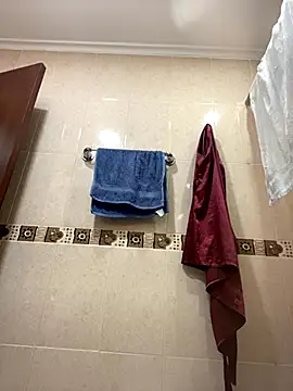 Fancyxlove online show from 11-04-25, 12:37